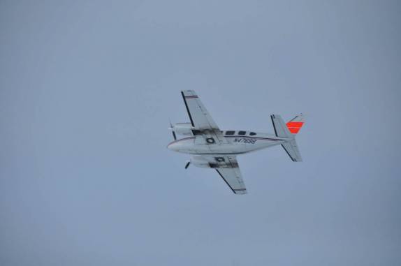 Avião sobrevoando o Denali National Park, no Alaska